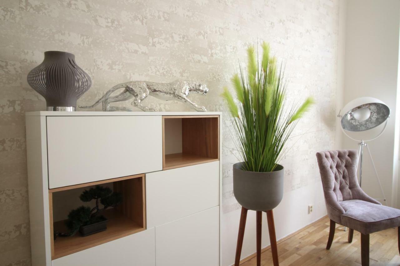 New Design & Style Apartment Old Town Xxl Prague Exterior photo
